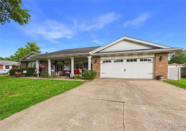 3rd image of 606 Sheridan Dr, Chaffee, MO 63740 | MLS# MIS26046940