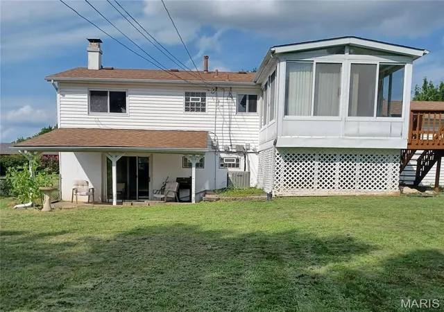 2nd image of 3285 Gwengreen Dr, Bridgeton, MO 63044 | MLS# MIS26046946