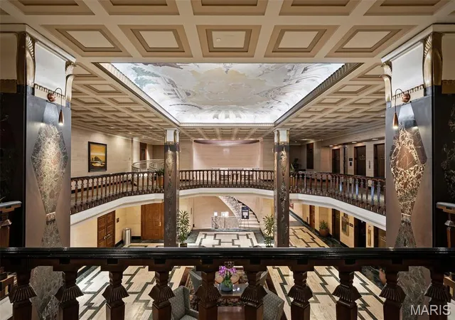 5th image of 232 N Kingshighway Blvd #1701/1801, Saint Louis, MO 63108 | MLS# MIS26046947