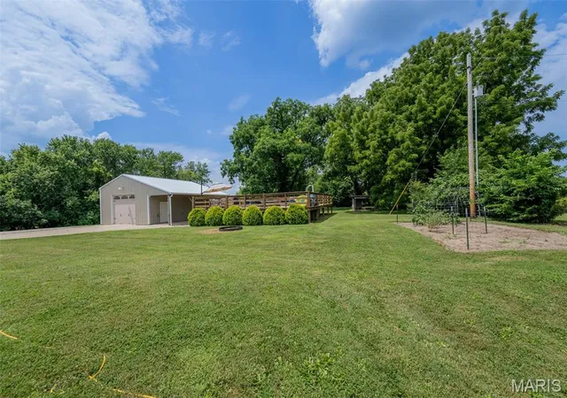 Photo 5 of Single family home for sale at 31953 Case Rd, Hermann, MO 65041 | MLS# MIS26046949 | Listing updated on 2026-08-20