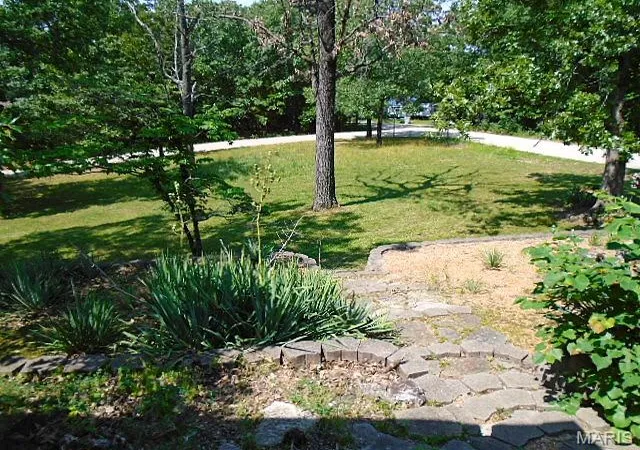 Photo 2 of Sale Pending at 1614 Brittany Dr, Bonne Terre, MO 63628 | MLS# MIS26046953 | Listing updated on 2026-09-28