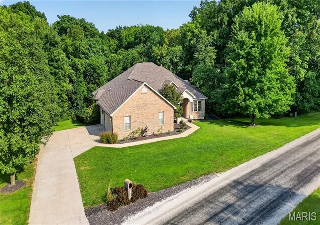 Photo 1 of Single family home for sale at 6120 Old Baum Church Rd, Waterloo, IL 62298 | MLS# MIS26046955 | Listing updated on 2026-09-28