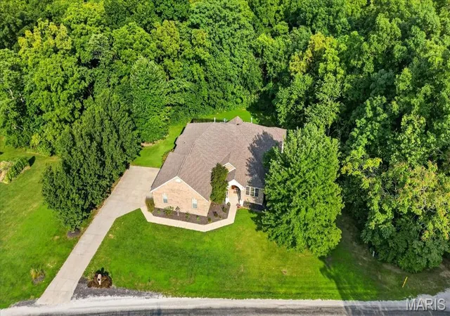 Photo 2 of Single family home for sale at 6120 Old Baum Church Rd, Waterloo, IL 62298 | MLS# MIS26046955 | Listing updated on 2026-09-28