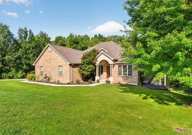 Photo 4 of Single family home for sale at 6120 Old Baum Church Rd, Waterloo, IL 62298 | MLS# MIS26046955 | Listing updated on 2026-10-27