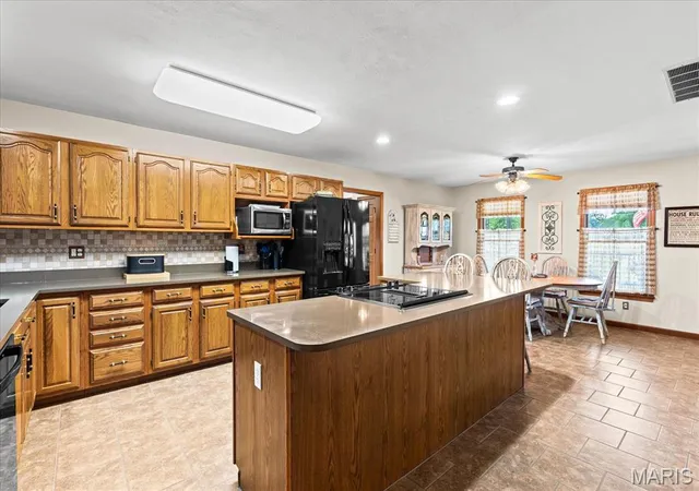 Photo 4 of Single family home for sale at 1431 Old State Route 13, New Athens, IL 62264 | MLS# MIS26046956 | Listing updated on 2026-08-25