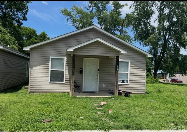 Photo 1 of Single family home for sale at 612 Jefferson Ave, Cape Girardeau, MO 63703 | MLS# MIS26046966 | Listing updated on 2026-07-23