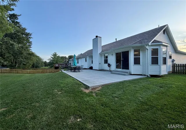 Photo 22 of Sale Pending at 240 Cherrywood Parc Dr, O Fallon, MO 63368 | MLS# MIS26046998 | Listing updated on 2026-08-25