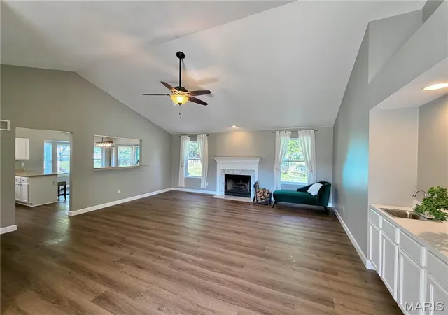Photo 3 of Sale Pending at 240 Cherrywood Parc Dr, O Fallon, MO 63368 | MLS# MIS26046998 | Listing updated on 2026-08-25