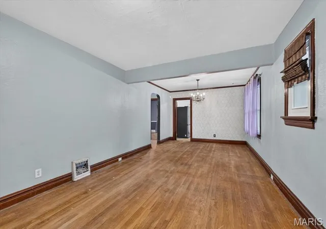Photo 3 of Sale Pending at 7626 Fairham Ave, Saint Louis, MO 63130 | MLS# MIS26047013 | Listing updated on 2026-08-24