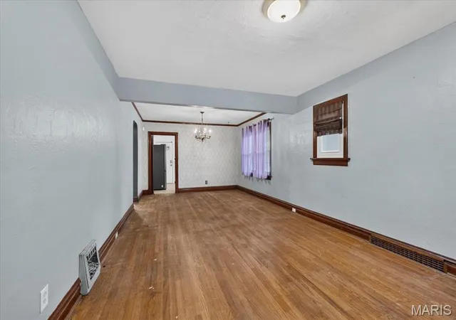 Photo 3 of Single family home for sale at 7626 Fairham Ave, Saint Louis, MO 63130 | MLS# MIS26047013 | Listing updated on 2026-10-06