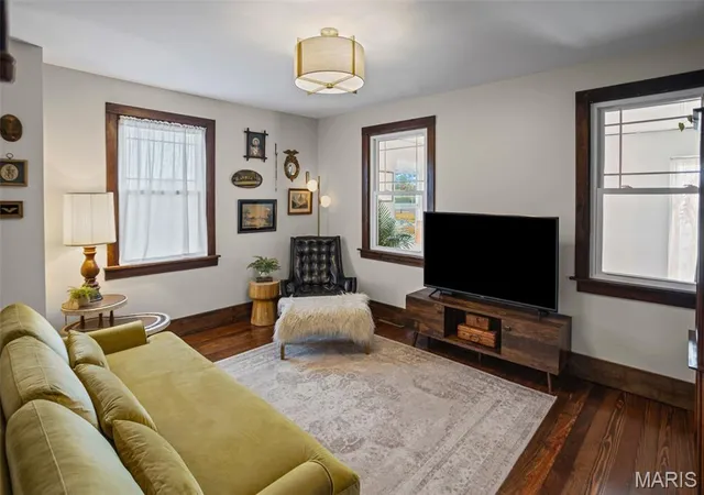Photo 3 of Single family home for sale at 1148 Ridge Rd, Golden Eagle, IL 62036 | MLS# MIS26047027 | Listing updated on 2026-09-13