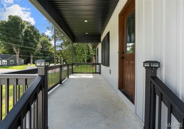 3rd image of 451 E North St, Benton, MO 63736 | MLS# MIS26047035