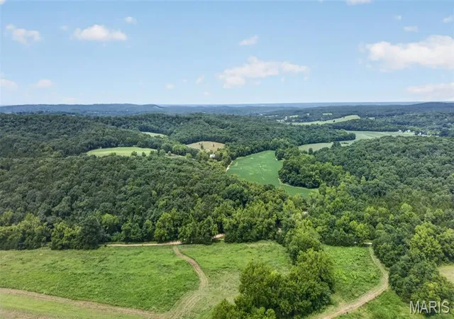 4th image of 267 Johns Ln, Chamois, MO 65024 | MLS# MIS26047055