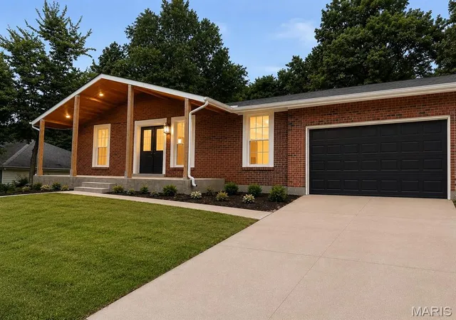 1st image of 3578 Crowndun Dr, Oakville, MO 63129 | MLS# MIS26047059