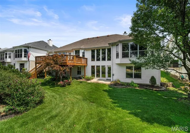 8th image of 752 Hawk Run Dr, O Fallon, MO 63368 | MLS# MIS26047072