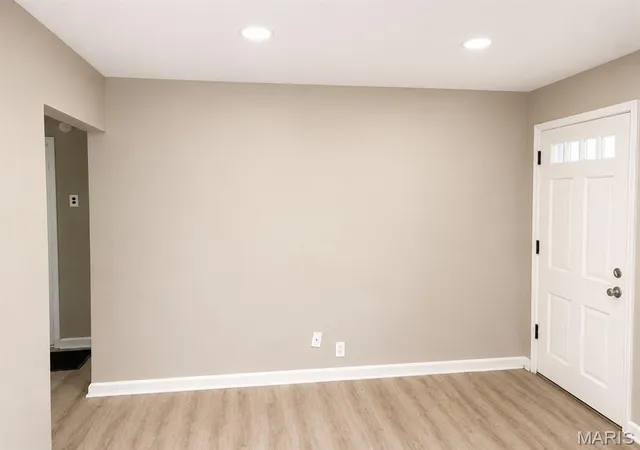 Photo 2 of Single family home for sale at (Undisclosed), Saint Louis, MO 63137 | MLS# MIS26047076 | Listing updated on 2026-07-28