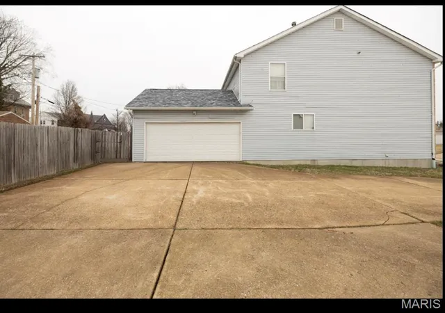 Photo 3 of Single family home for sale at 5439 Vernon Ave, Saint Louis, MO 63112 | MLS# MIS26047078 | Listing updated on 2026-08-31