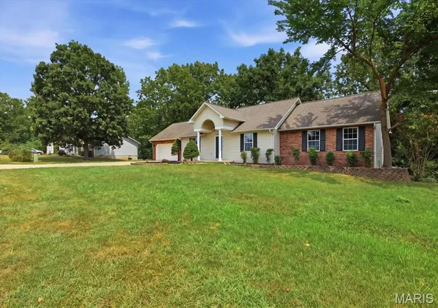 3rd image of 20250 Harlequin Ln, Dixon, MO 65459 | MLS# MIS26047081