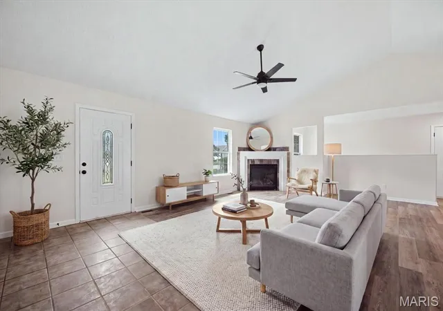 4th image of 20250 Harlequin Ln, Dixon, MO 65459 | MLS# MIS26047081