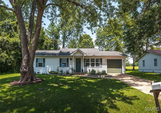 1st image of 528 Christine St, Saint James, MO 65559 | MLS# MIS26047092