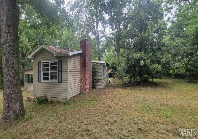 3rd image of 655 Eldon Dr, Bismarck, MO 63624 | MLS# MIS26047100
