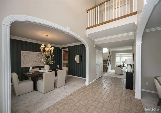 Photo 3 of Single family home for sale at 1517 Indian Hl Ln, Ballwin, MO 63021 | MLS# MIS26047122 | Listing updated on 2026-09-23