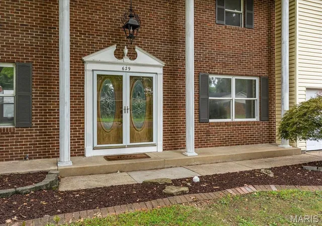 Photo 2 of Single family home for sale at 629 Knipp Ave, Mascoutah, IL 62258 | MLS# MIS26047123 | Listing updated on 2026-09-20