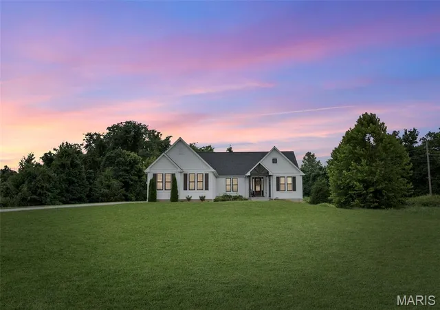 Photo 1 of Single family home for sale at 2804 Heather Wood Ln, Festus, MO 63028 | MLS# MIS26047128 | Listing updated on 2026-10-07