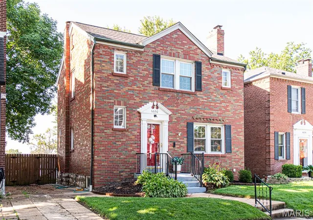 Photo 3 of Sale Pending at 6650 Sutherland Ave, St Louis, MO 63109 | MLS# MIS26047136 | Listing updated on 2026-09-02