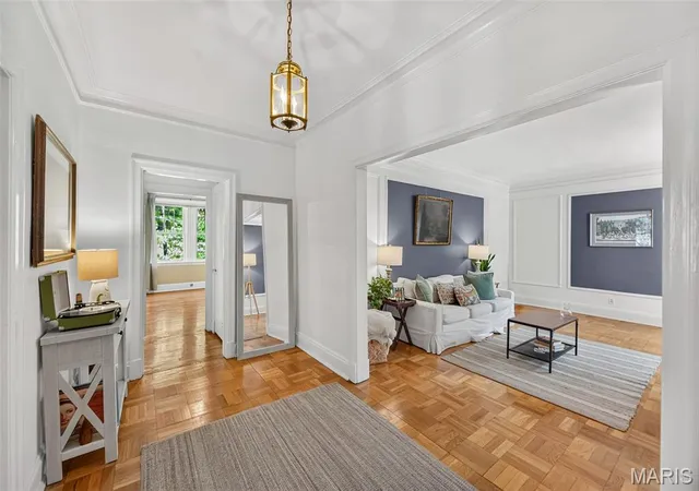 Photo 4 of Condo for sale at 7525 Buckingham Dr #2N, Saint Louis, MO 63105 | MLS# MIS26047140 | Listing updated on 2026-08-10
