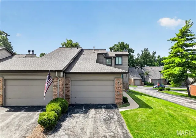 Photo 1 of Townhouse for sale at 11538 Sandy View Dr, St Louis, MO 63146 | MLS# MIS26047152 | Listing updated on 2026-08-14