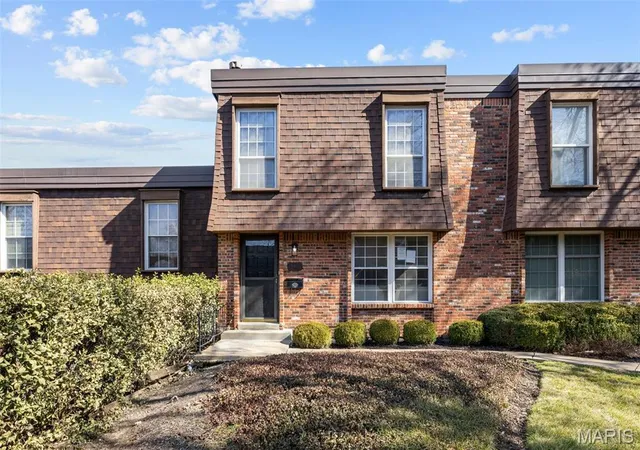 Condo for sale at 13479 Coliseum Dr, Chesterfield, MO 63017 | MLS# MIS26047155