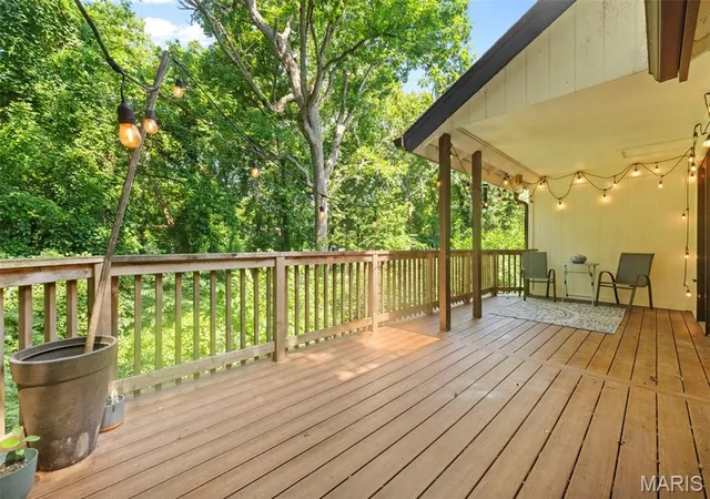 Photo 3 of Single family home for sale at 2 Pear Tree Ct, St Peters, MO 63376 | MLS# MIS26047158 | Listing updated on 2026-09-27