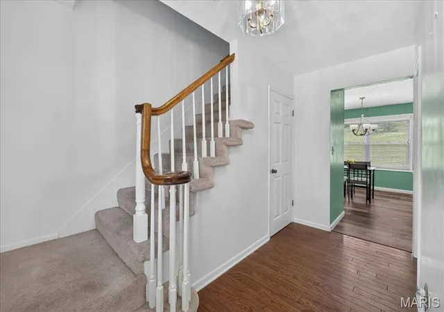 3rd image of 27 Heatherwood Dr, Collinsville, IL 62234 | MLS# MIS26047179