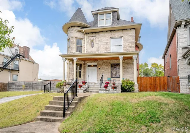 Single family home for sale at 4535 Washington Blvd, Saint Louis, MO 63108 | MLS# MIS26047191 | Listing updated on 2026-08-25