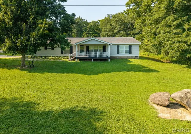 1st image of 19224 Goldfinch Dr, Marble Hill, MO 63764 | MLS# MIS26047206