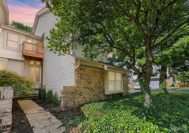 image of 13014 Ray Trog Ct, Saint Louis, MO 63146 | MLS# MIS26047214