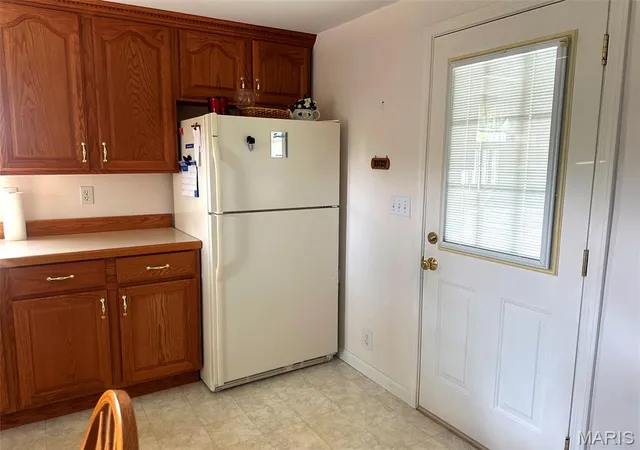 Photo 4 of Single family home for sale at 1174 Bieker Rd, Washington, MO 63090 | MLS# MIS26047236 | Listing updated on 2026-08-27