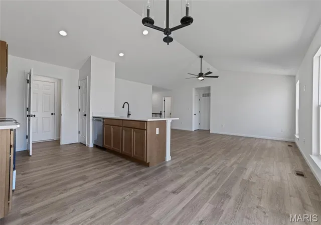 Photo 4 of Single family home for sale at 109 Silo Ridge Dr, Cuba, MO 65453 | MLS# MIS26047237 | Listing updated on 2026-10-02