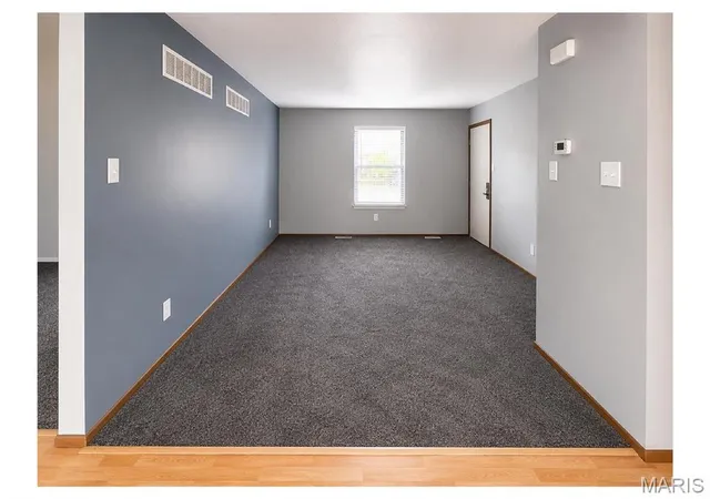 Photo 4 of Condo for sale at 1861 High Sun Dr, Florissant, MO 63031 | MLS# MIS26047244 | Listing updated on 2026-08-24