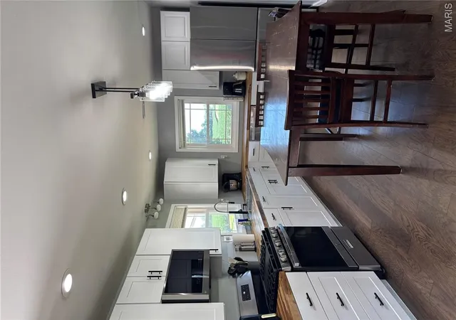 Photo 3 of Single family home for sale at 23477 N Centennial Rd, Jerseyville, IL 62052 | MLS# MIS26047256 | Listing updated on 2026-07-31