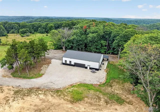 5th image of 19218 Four Wheel Dr, Marthasville, MO 63357 | MLS# MIS26047263