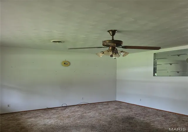 Photo 4 of Sale Pending at 828 Johanna St, Sullivan, MO 63080 | MLS# MIS26047269 | Listing updated on 2026-09-29
