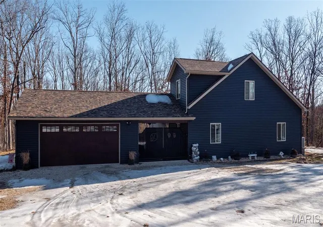 Photo 1 of Single family home for sale at 2101 Valley Creek Dr, Owensville, MO 65066 | MLS# MIS26047272 | Listing updated on 2026-08-09