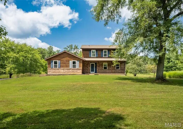 Photo 1 of Single family home for sale at 8417 Saint Andrews Ln, House Springs, MO 63051 | MLS# MIS26047273 | Listing updated on 2026-09-16