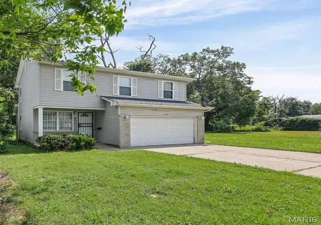 Single family home for sale at 1118 N 44Th St, East Saint Louis, IL 62204 | MLS# MIS26047287