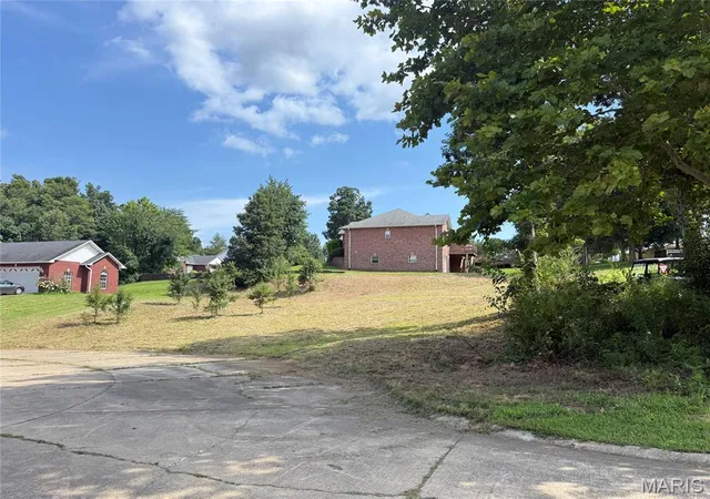 Photo 2 of Land for sale at 0 Renee Ln, Poplar Bluff, MO 63901 | MLS# MIS26047300 | Listing updated on 2026-07-24