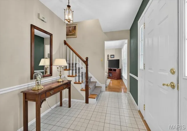 4th image of 249 Aspen Trail Dr, Ballwin, MO 63011 | MLS# MIS26047301