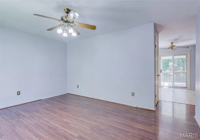 Photo 3 of Sale Pending at 3357 Glendale Ave, Saint Charles, MO 63301 | MLS# MIS26047323 | Listing updated on 2026-09-05