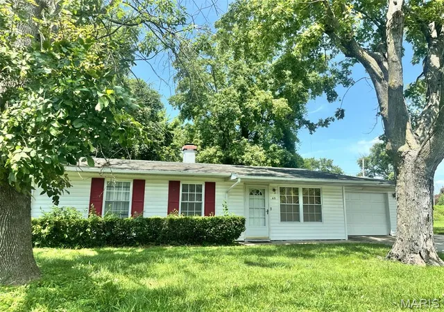 Photo 1 of Single family home for sale at 45 Delano Dr, East Saint Louis, IL 62206 | MLS# MIS26047326 | Listing updated on 2026-08-01